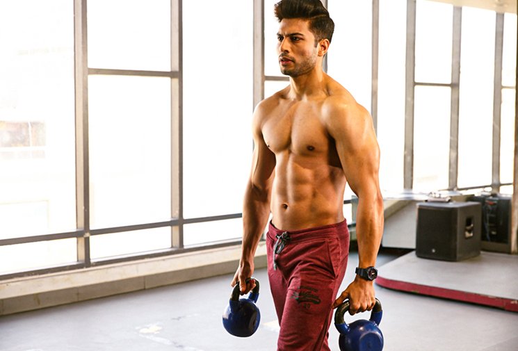Anuj Tyagi - How a Chartered Accountant gave up his desk job to become a full-time Content Creator and Fitness Professional