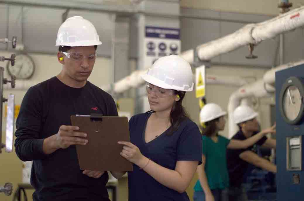 Complete Guide to Engineering Jobs and Engineering Government Jobs