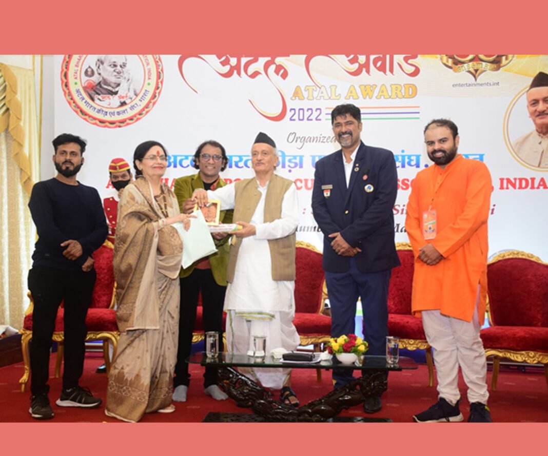 Poet Poojashree receives the Atal Awards for Poetry in Lifetime Achievement.